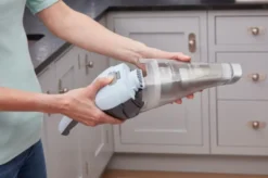 Black & Decker NVC215W Dustbuster, Eisblau -Rowesc Verkaufe 23cf82c53897aeef83666480cf67c4a1