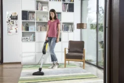 Kärcher Staubsauger VC 5 - 500 Watt -Rowesc Verkaufe 243c0c4b7c5fd1a47ee213442e3488b0