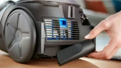 Philips Bodensauger FC8241/09 Power Go - Farbe: Schwarz - 750 Watt -Rowesc Verkaufe 79a63cd5cf0a146d9d4b79c076d6651d