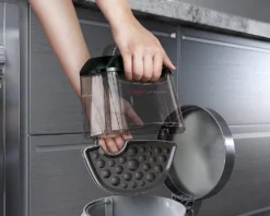 AEG LX9-3-ÖKO I X Performance Bodenstaubsauger Beutellos Black Recycled 650Watt -Rowesc Verkaufe abca7ac62244cf5d47651ccb60e6ee7b