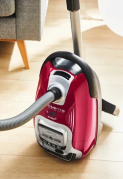 Rowenta RO7473 Silence Force Allergy+ Bodenstaubsauger Mit Beutel (große Staubbeutelkapazität: 4,5 Liter, Extrem Leise, Hocheffiziente Bodendüse, Langlebiger EffiTech-Motor) Schwarz/rot -Rowesc Verkaufe c0ff16871a9f917d747007638035bcd6